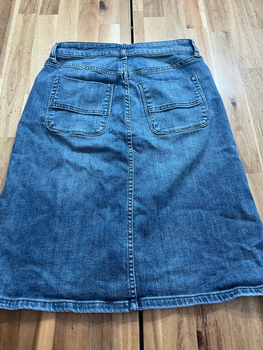 Kut from the Kloth Studded Denim Skirt Size 2 Blue Western Yoke Jean Skirt - Picture 6 of 6